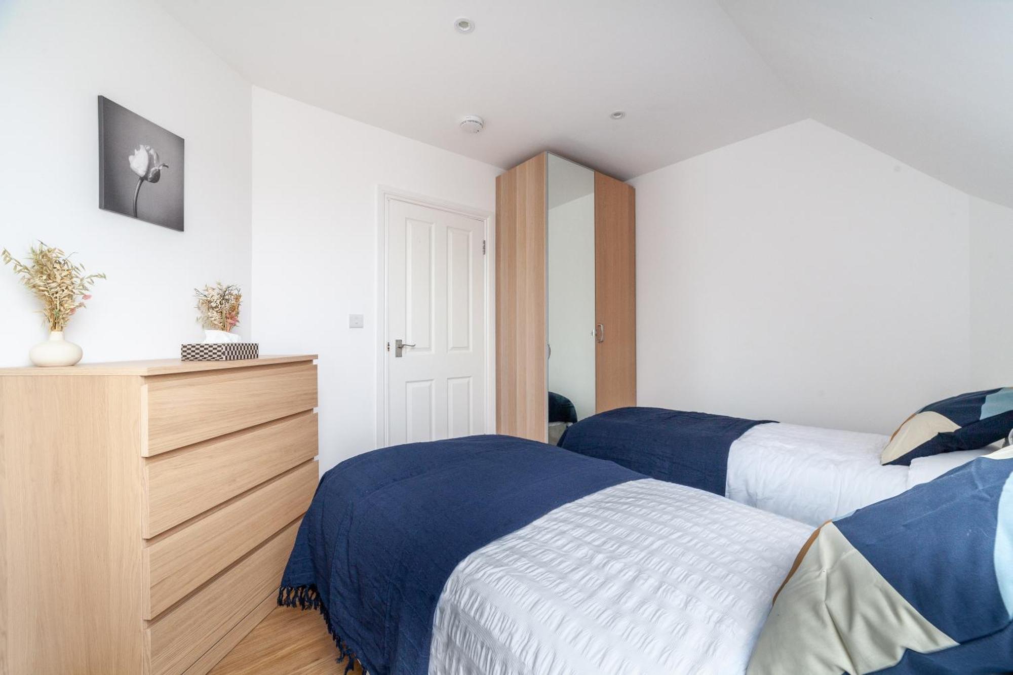 Great 1 Bedroom In Hounslow With Free Parking Abbey Wood Buitenkant foto